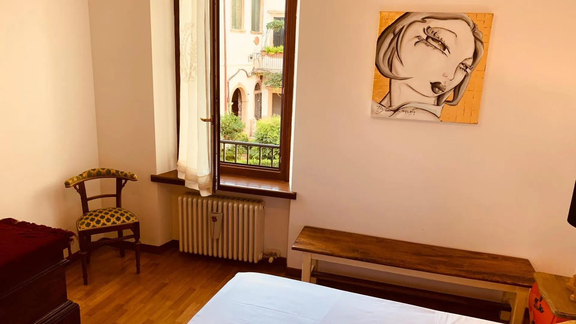 Apartment Casa Lastra Verona Italy